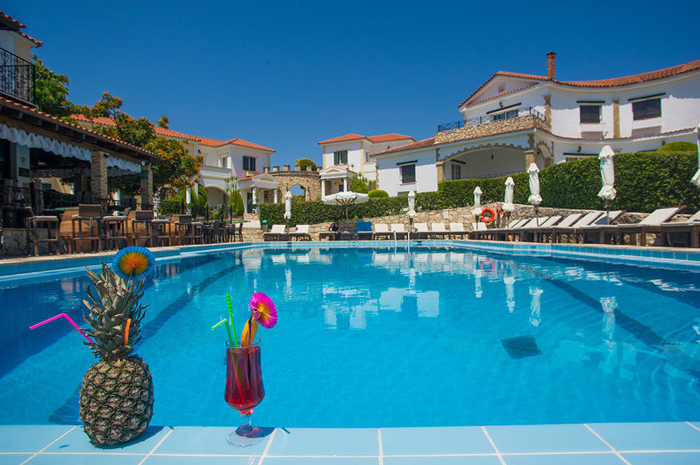 Anagenessis Village Hotel Каламакион Экстерьер фото