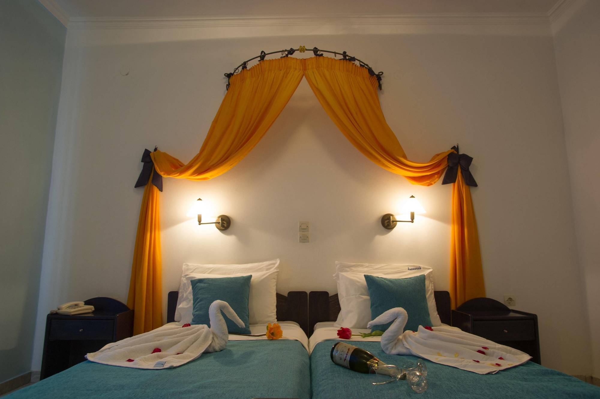 Anagenessis Village Hotel Каламакион Экстерьер фото