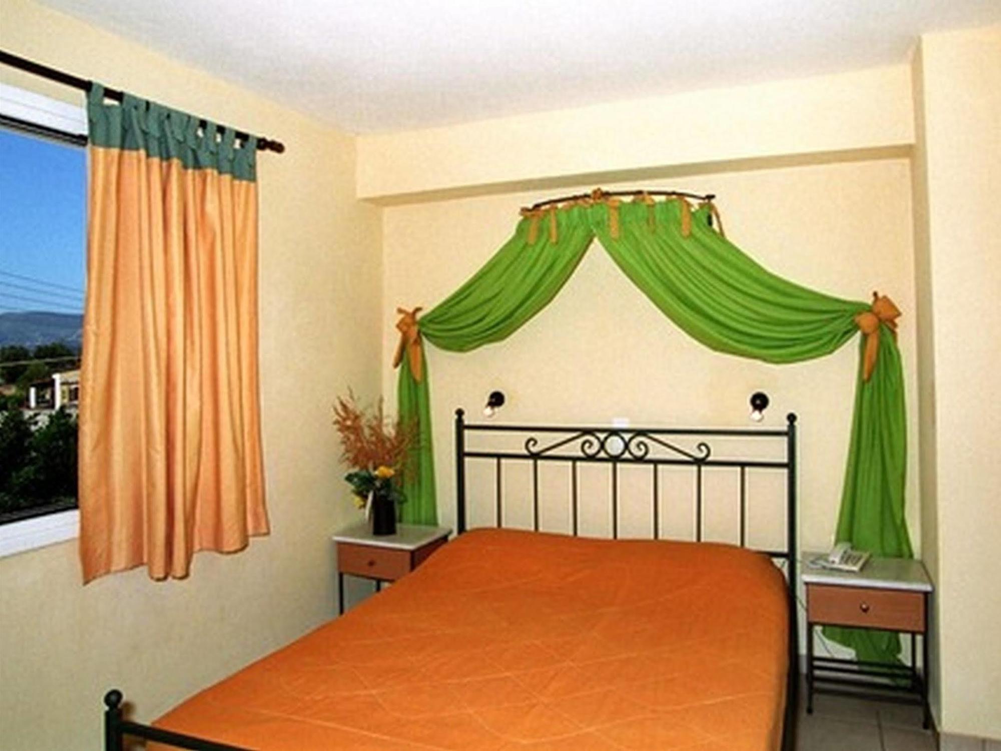 Anagenessis Village Hotel Каламакион Экстерьер фото